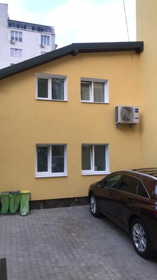 Villa Sofi Lviv Luaran gambar