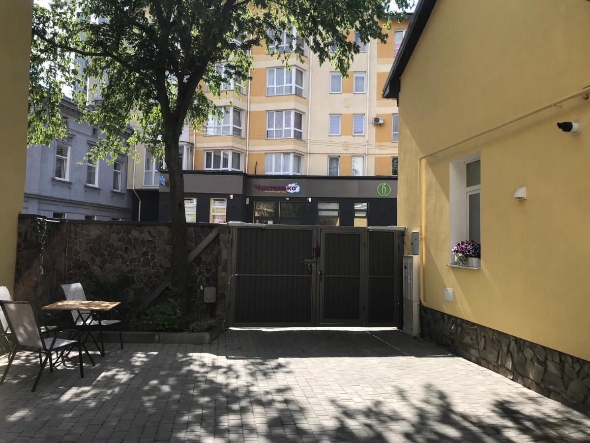 Villa Sofi Lviv Luaran gambar